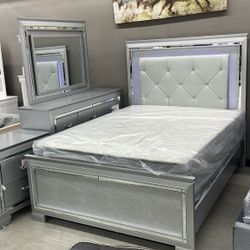Lillian Bedroom Set 5 pcs   No Needed Credit Check Next Day Delivery 
Queen $2349 
King $2449