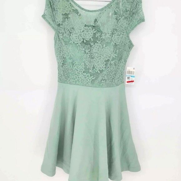 New with tags mint green b.Darlin dress size 5 / 6
