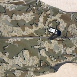 Kuiu Hunting Vest