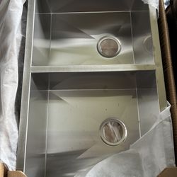 Stainless Steel Two Sided Sink