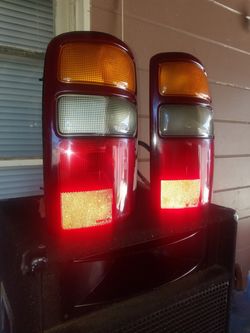 Tail lights for 03 to 05 tahoe.