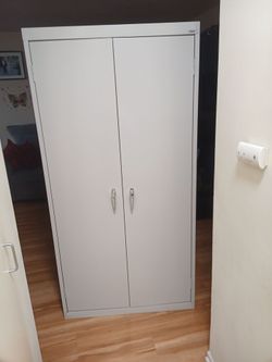 COMMERCIAL STORAGE CABINET/ ALLOY STEEL DURABLE