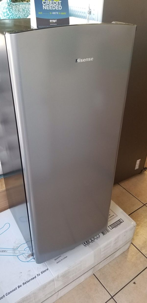 Hisense Mini Fridge for Sale in Santa Ana, CA OfferUp