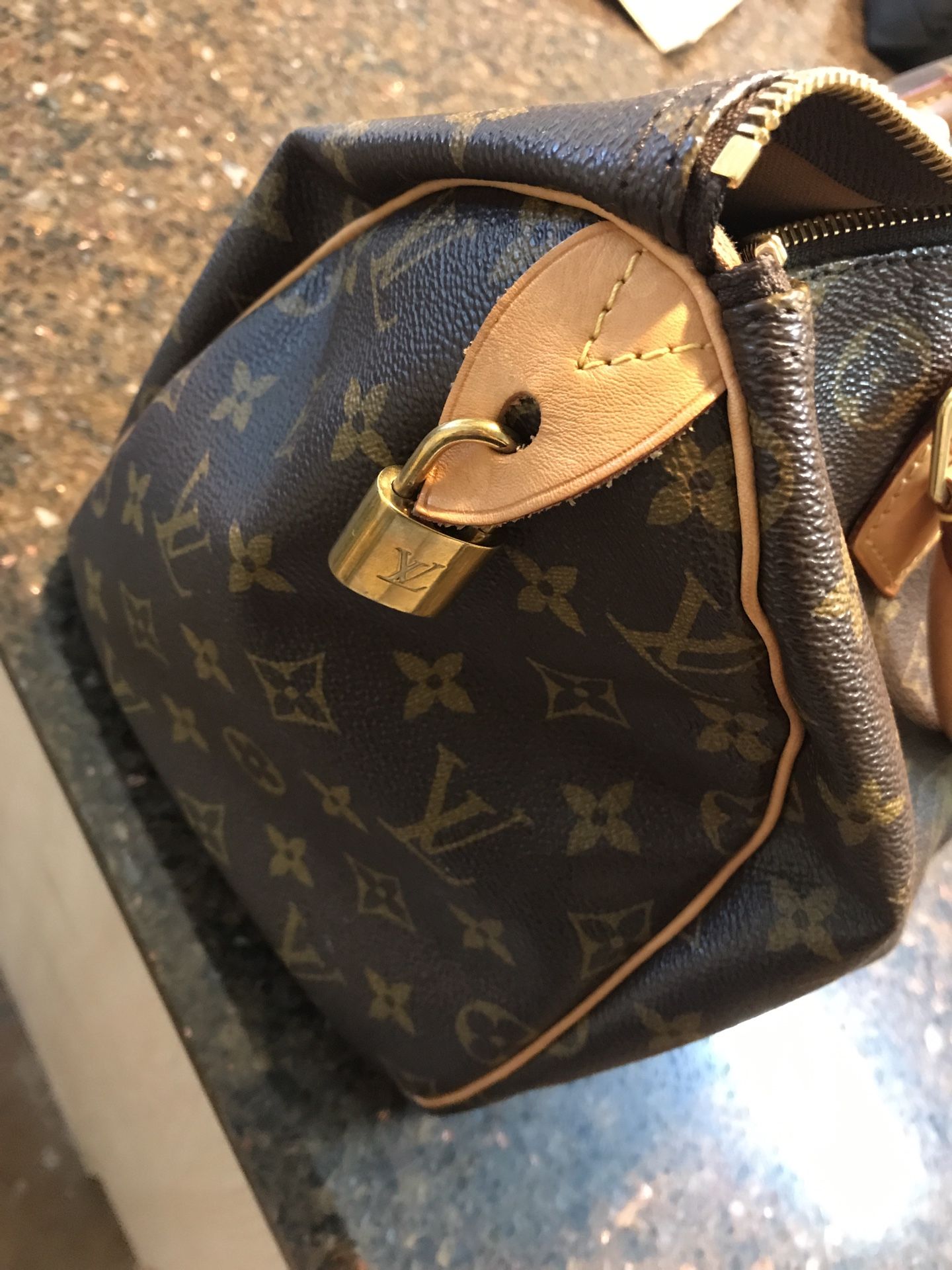 Authentic Louis Vuitton Speedy 30