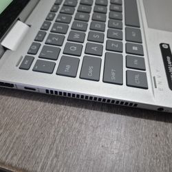 HP Envy x360 2-in-1 | i5-1335U | 8GB RAM | 512GB SSD | 13.9" FHD Touch screen