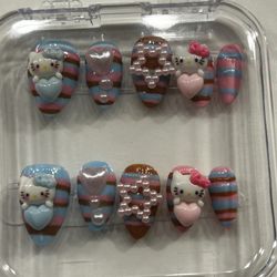 Hello Kitty Nails 