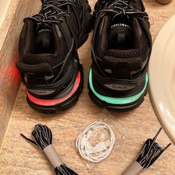 Balenciaga Tracks Led Size 10