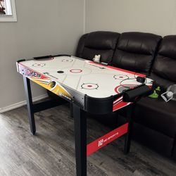 Air Hockey Table