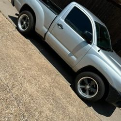 2012 TOYOTA TACOMA  4 CYL AUTOMATIC 