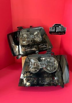Chevy Tahoe 2007-2014 headlight