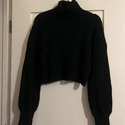 Women’s Cropped Sweater W/ Puffed Sleeve
