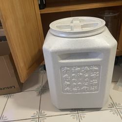 Dog food Storage container