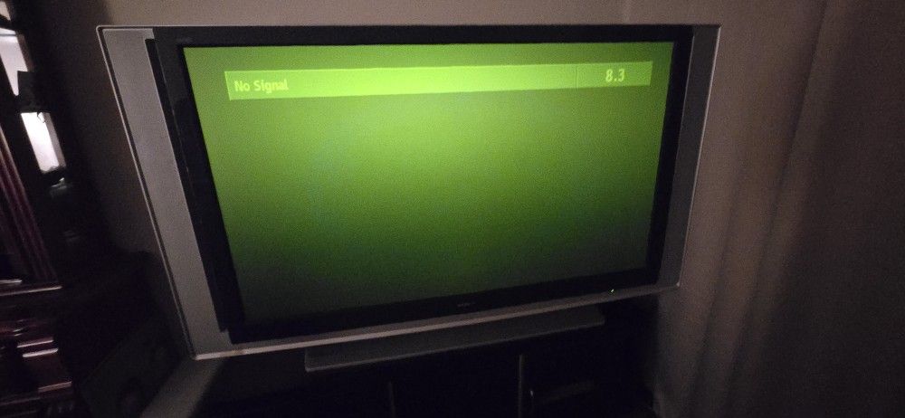 60" SONY TV