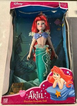 NIB Disney Princess Ariel Little Mermaid Porcelain Keepsake Doll