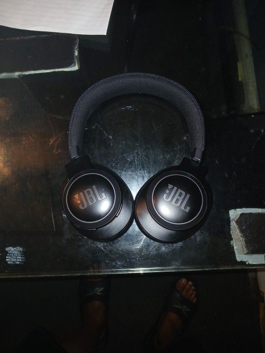 JBL LIVE660NC Wireless Headphone