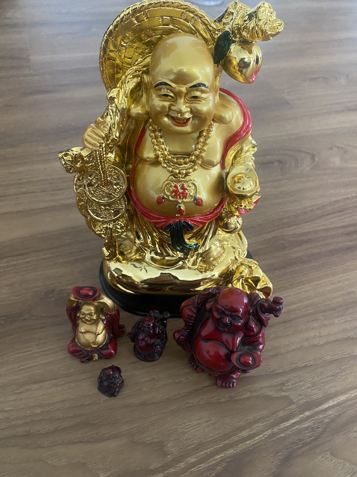 Laughing Buddha Statues 