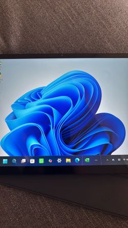 2 in 1 Laptop Windows 11 Pro