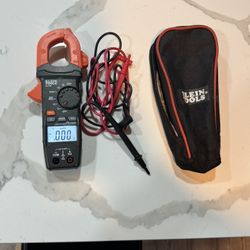 400 Amp Klein Amp Clamp Meter 