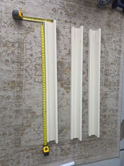 Picture frame shelf
