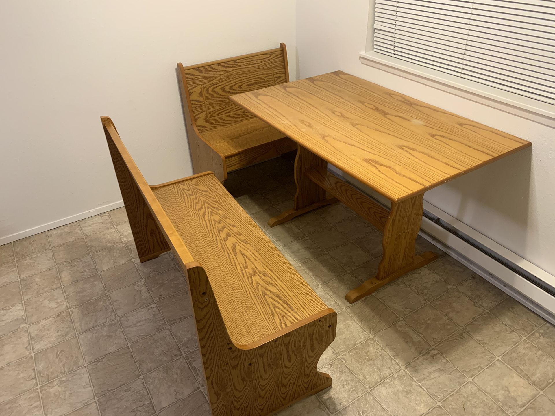 Breakfast Nook for Sale in Olympia, WA OfferUp