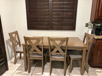 Dinning table 6 person