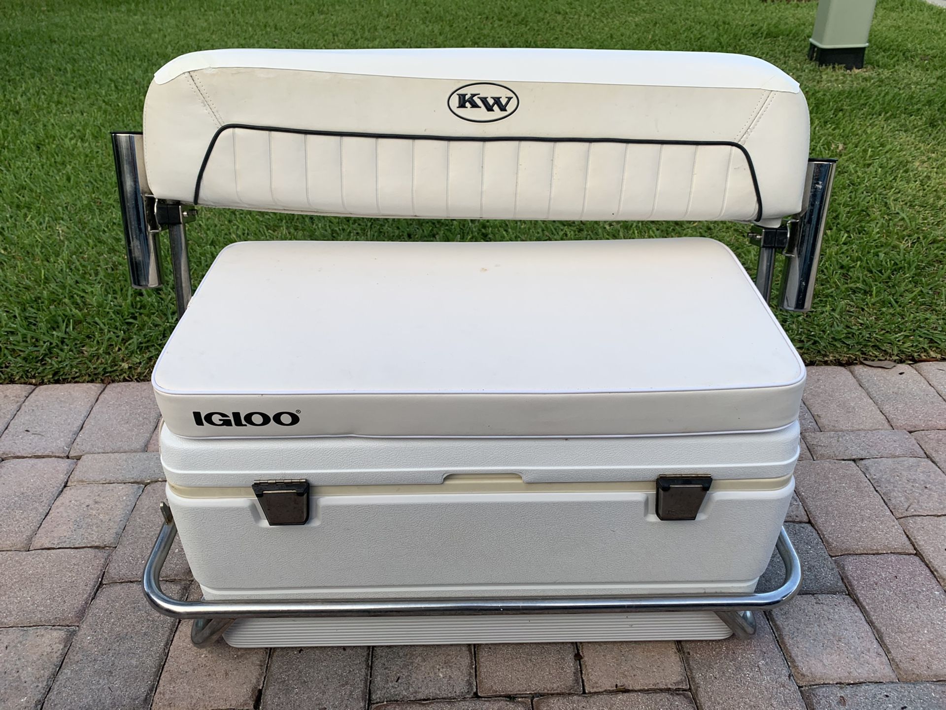 Key West Flip flop cooler seat with 94qt cooler seat