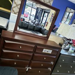 Dresser Mas Mirror 