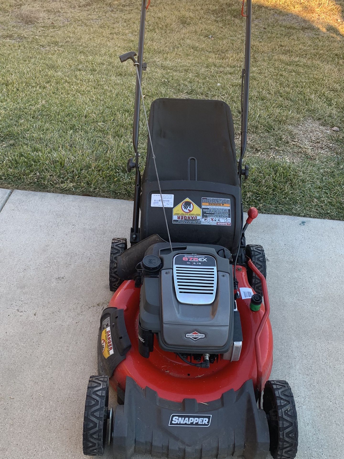 Snapper 675EX lawnmower and TB 6044 weed eater