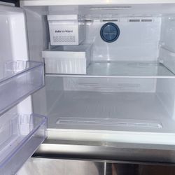 Samsung Refrigerator 