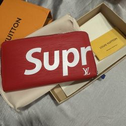 Louis Vuitton X Supreme Wallet 