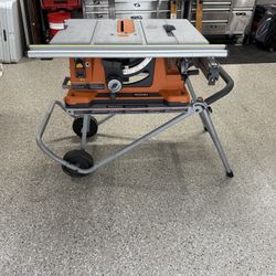 Ridgid Heavy Duty 10" Portable Table Saw with Stand