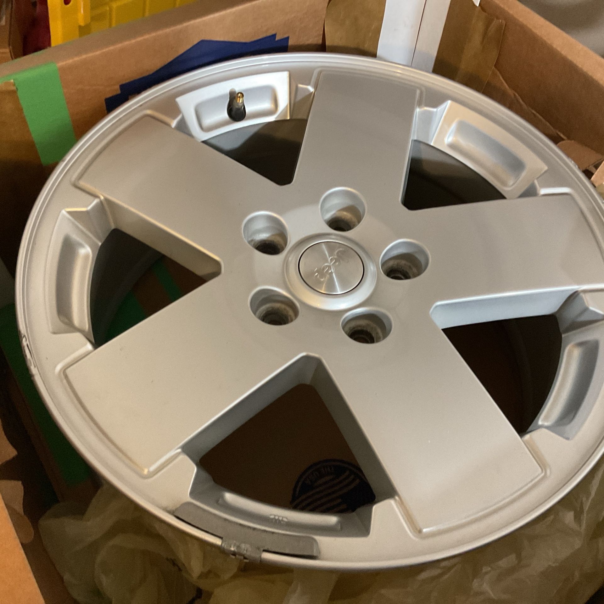Jeep 18” Rim ( 1 Rim )