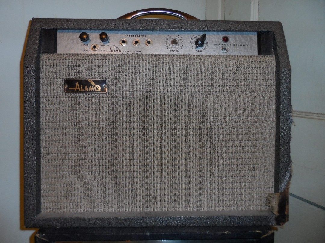 Alamo Embassy Tube Amp
