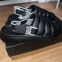 Uggs Men’s Sports slippers 