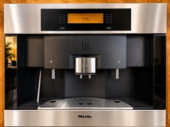 ☕ Miele CVA4070SS Built-In Coffee System – Like New | Rare & Discontinued