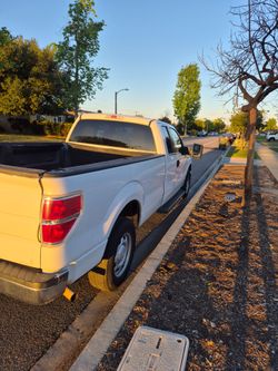 Ford 150 ,, 1217,000 millas