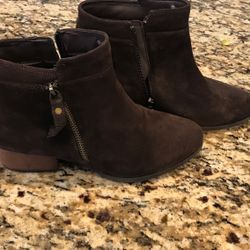 Blondo Brown Suede Boots 