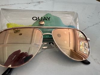 Quay Australia "High Key" Sunglasses (Rose Gold / Polarized