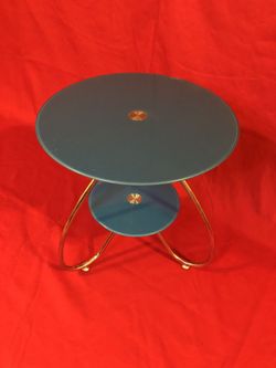 Two layers of glass brand new table