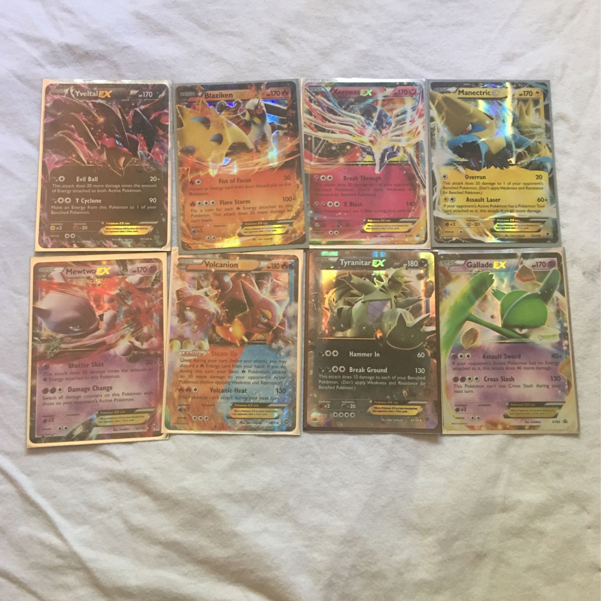 Lot Of 10 Old 2000’s EX’s All MINT Condition Besides The Emboar EX Comes With Sleeves And Hard Cases