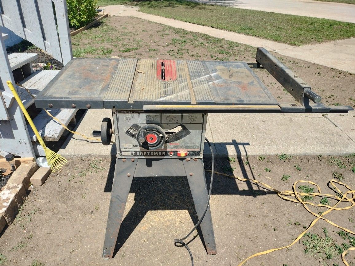 Craftsman 10"In Motor Table Saw 