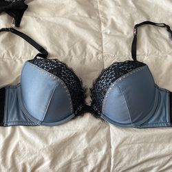 Victoria Secrets 34D Very Sexy Push Up