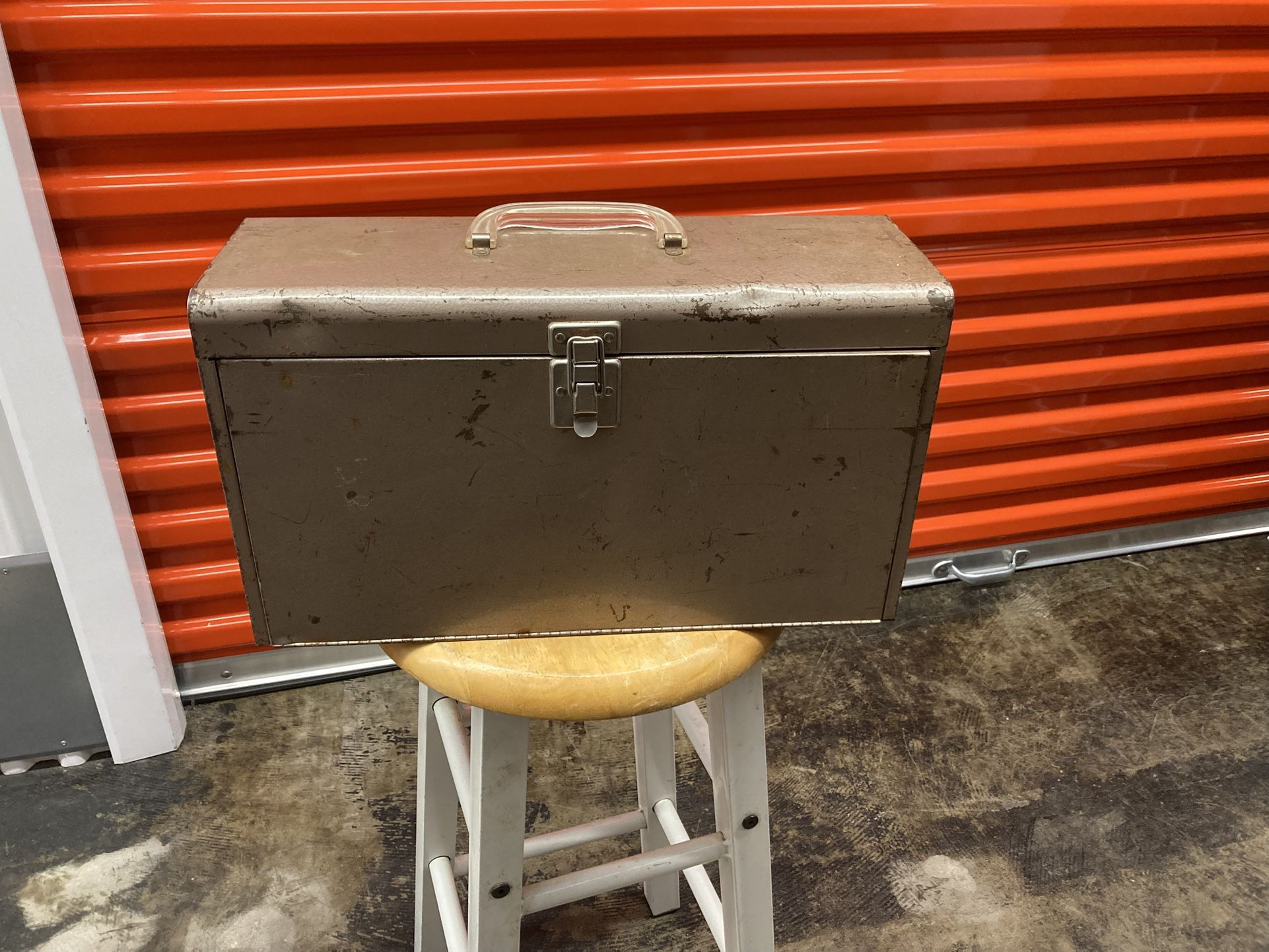 Vintage Metal Case