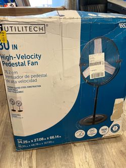 Utilitech 30-in High Velocity Indoor Pedestal Fan, in Black