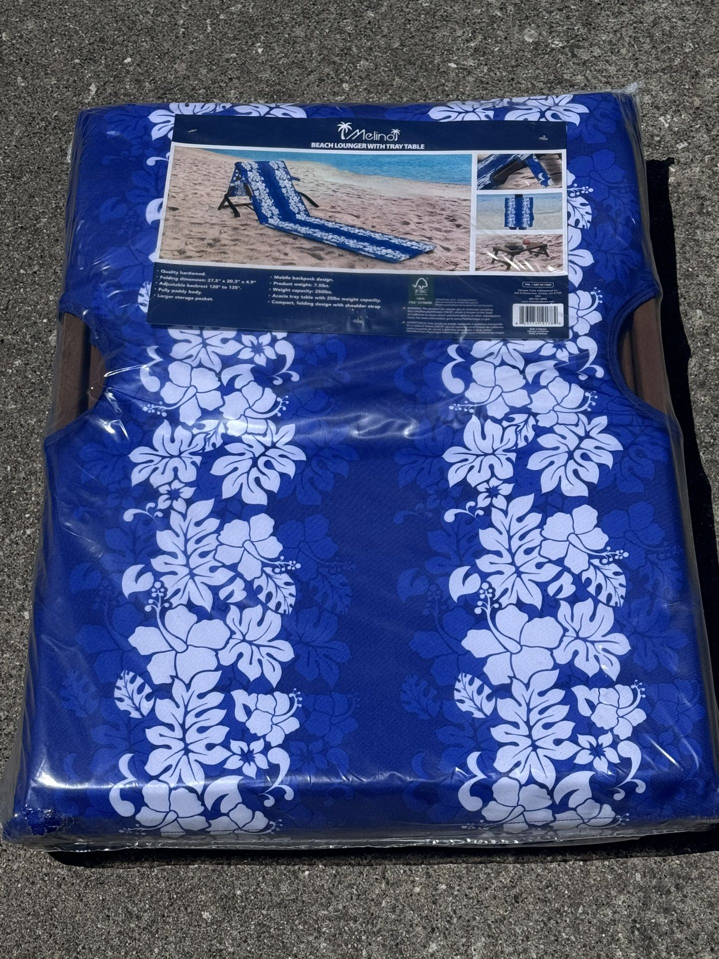 Lounge Tanning Chair And Table