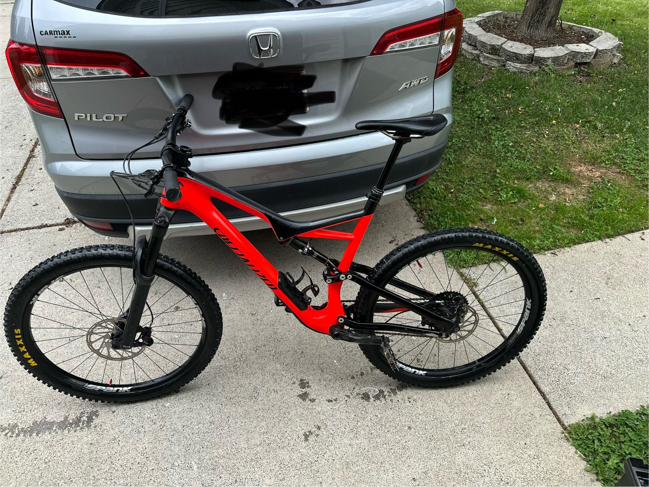 Full Carbon Full Suspension Specialized Stump Jumper Mountain Bike XL