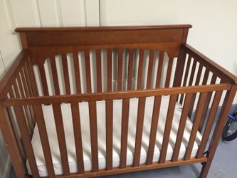 Baby crib