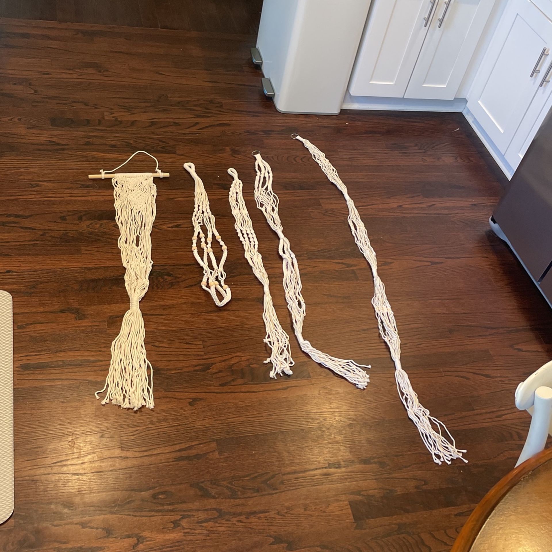 5 Macrame Hanging Potted Plant Holders