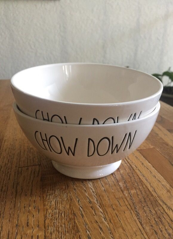 Rae Dunn Chow Down Set of 2