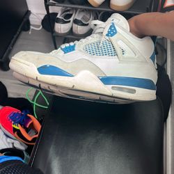 Jordan 4s